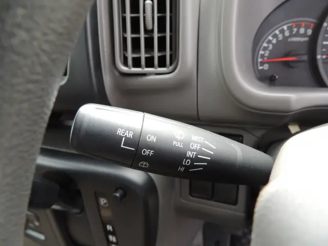 スズキ エブリイ HBD-DA17V(2WD)の写真26