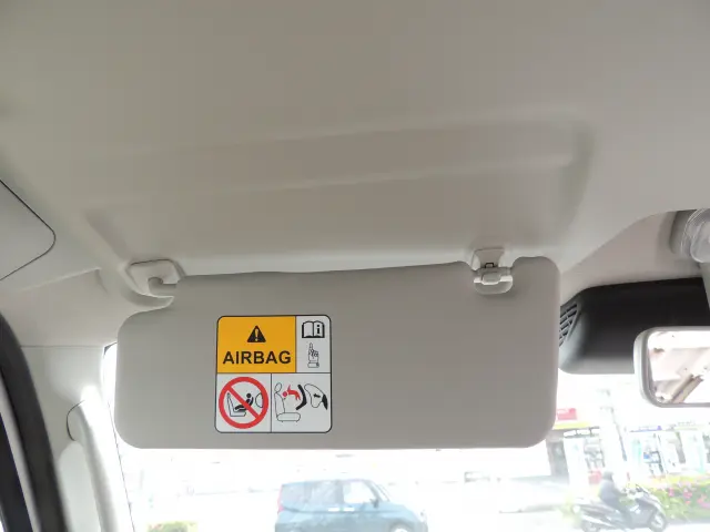 スズキ エブリイ HBD-DA17V(2WD)の写真38