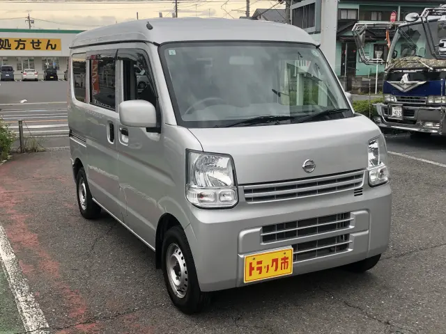 日産 クリッパーバン 5BD-DR17V(2WD)の写真3