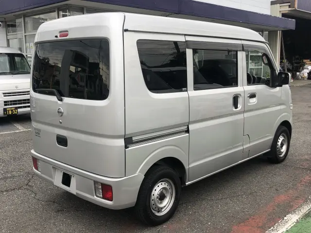 日産 クリッパーバン 5BD-DR17V(2WD)の写真6