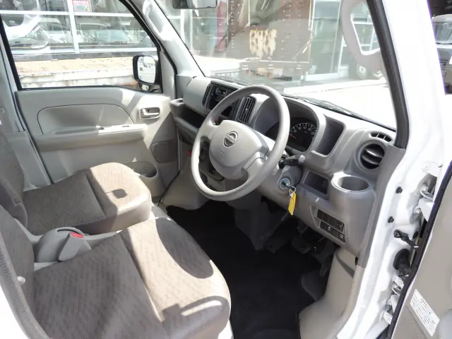日産 クリッパーバン 5BD-DR17V(2WD)の写真21