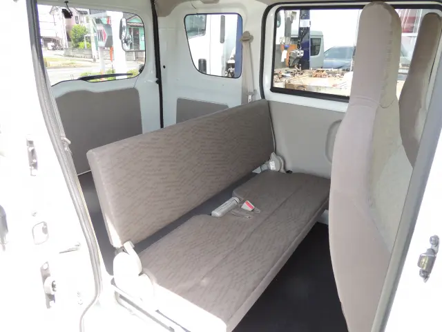 日産 クリッパーバン 5BD-DR17V(2WD)の写真24