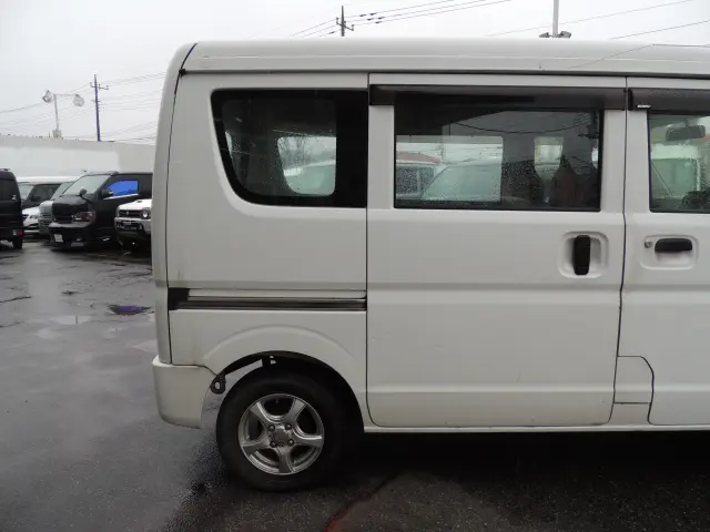 日産 クリッパーバン HBD-DR17V(2WD)の写真9