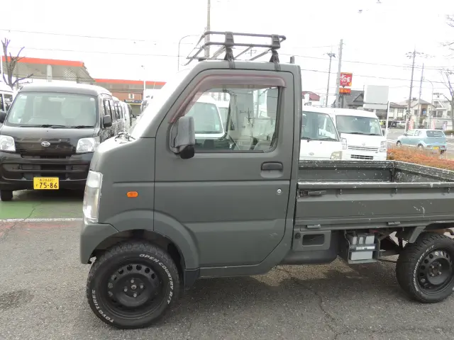 スズキ キャリイ EBD-DA63T(4WD)の写真15
