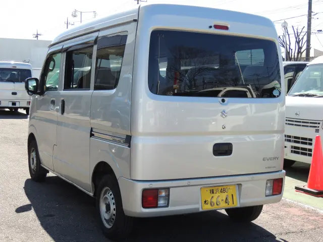 日産 クリッパーバン 5BD-DR17V(2WD)の写真11