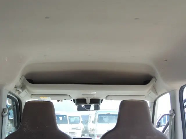 日産 クリッパーバン 5BD-DR17V(2WD)の写真33