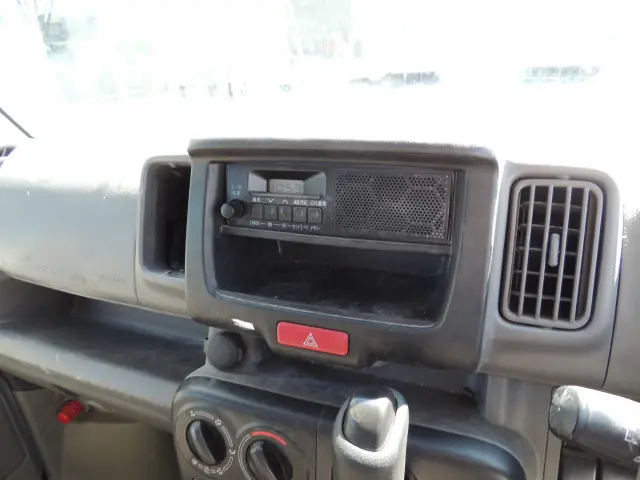 日産 クリッパーバン 5BD-DR17V(2WD)の写真45