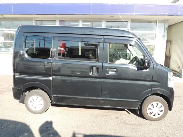 スズキ エブリイ 5BD-DA17V(2WD)の写真5