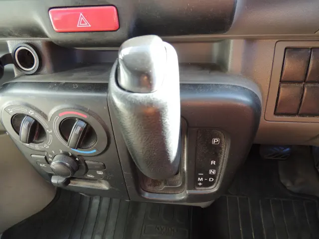 日産 クリッパーバン HBD-DR17V(2WD)の写真38