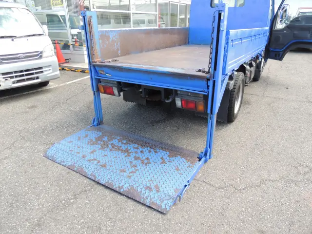 マツダ タイタン BDG-LKR85A(2WD)の写真16