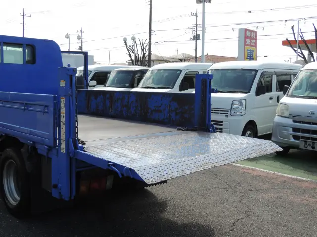 マツダ タイタン BDG-LKR85A(2WD)の写真16