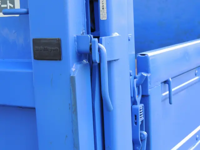 マツダ タイタン BDG-LKR85A(2WD)の写真20