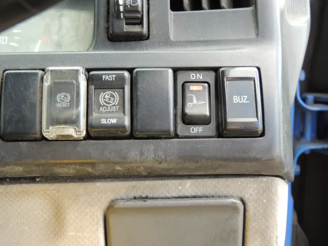 マツダ タイタン BDG-LKR85A(2WD)の写真26