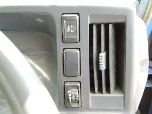 マツダ タイタン BDG-LKR85A(2WD)の写真27