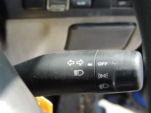 マツダ タイタン BDG-LKR85A(2WD)の写真29