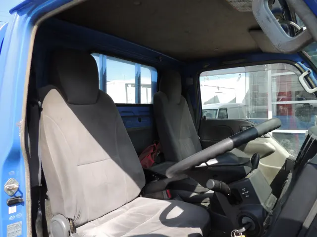 マツダ タイタン BDG-LKR85A(2WD)の写真37