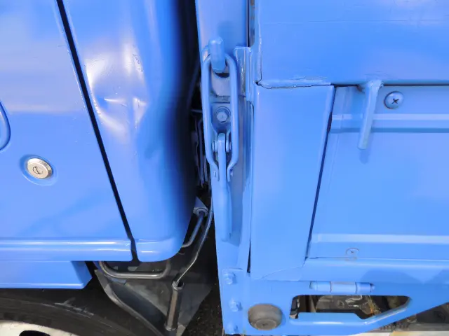 マツダ タイタン BDG-LKR85A(2WD)の写真38