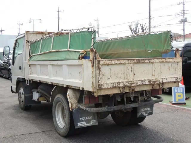 いすゞ エルフ PB-NKR81AD(2WD)の写真23