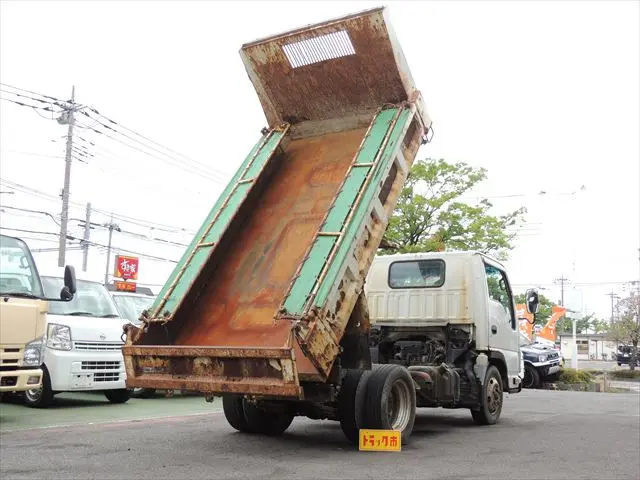 いすゞ エルフ TKG-NJR85AD(2WD)の写真2