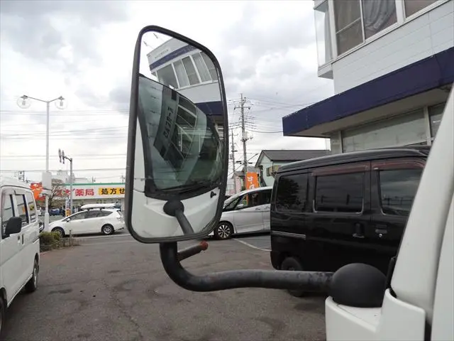 いすゞ エルフ TKG-NJR85AD(2WD)の写真12