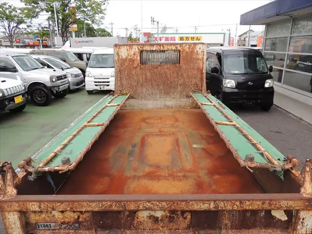 いすゞ エルフ TKG-NJR85AD(2WD)の写真24