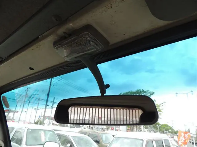 いすゞ エルフ TKG-NJR85AD(2WD)の写真35