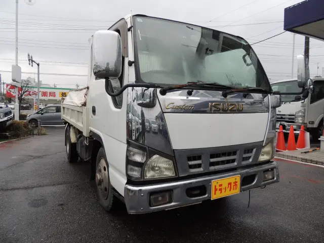 いすゞ エルフ PB-NKR81AD(2WD)の写真27