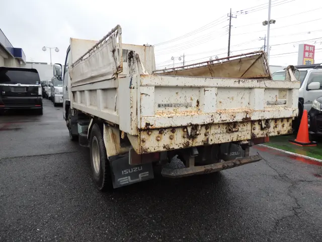 いすゞ エルフ PB-NKR81AD(2WD)の写真34