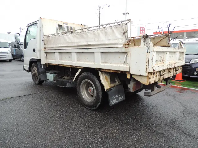 いすゞ エルフ PB-NKR81AD(2WD)の写真35