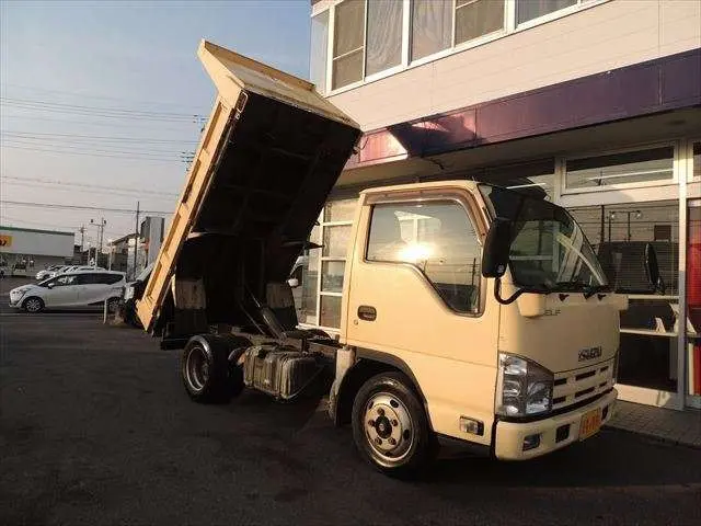 いすゞ エルフ TKG-NJR85ADの写真3