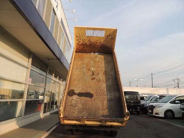 いすゞ エルフ TKG-NJR85ADの写真4