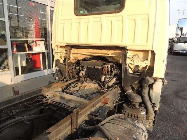 いすゞ エルフ TKG-NJR85ADの写真9