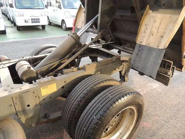 いすゞ エルフ TKG-NJR85ADの写真11