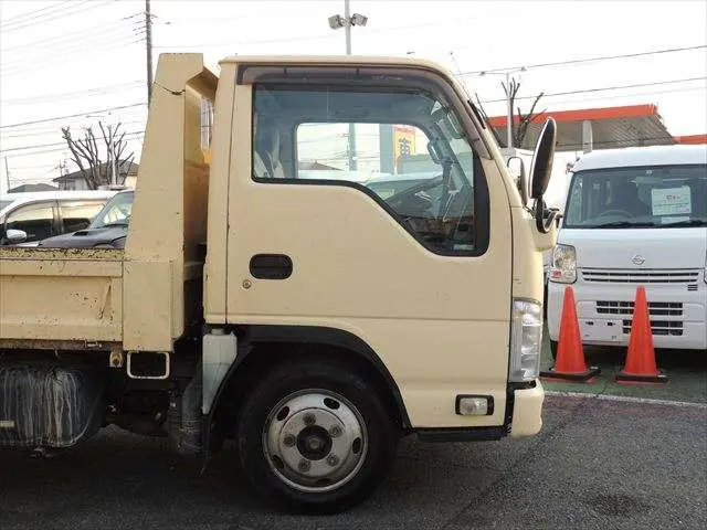 いすゞ エルフ TKG-NJR85ADの写真17