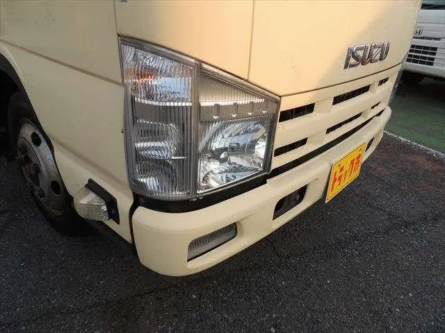 いすゞ エルフ TKG-NJR85ADの写真28