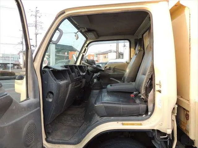 いすゞ エルフ TKG-NJR85ADの写真31