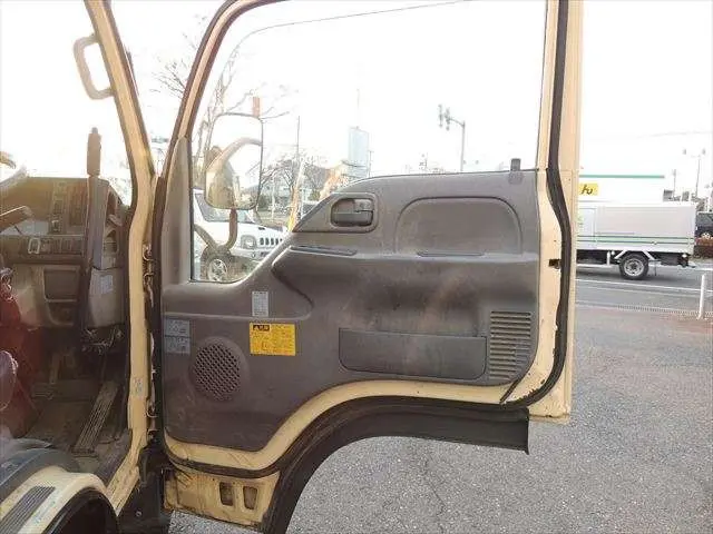 いすゞ エルフ TKG-NJR85ADの写真34