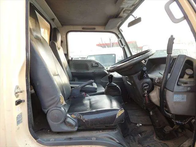 いすゞ エルフ TKG-NJR85ADの写真36