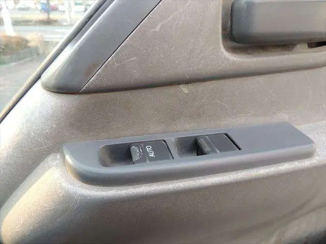 いすゞ エルフ TKG-NJR85ADの写真38