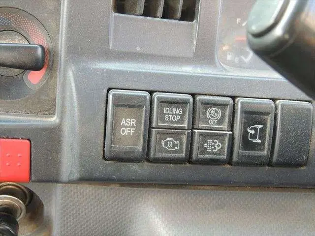 いすゞ エルフ TKG-NJR85ADの写真43