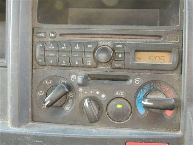 いすゞ エルフ TKG-NJR85ADの写真44