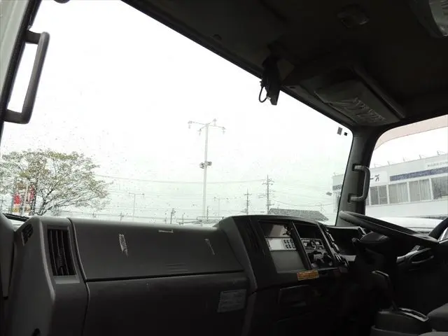 いすゞ エルフ TPG-NPR85AN(2WD)の写真12