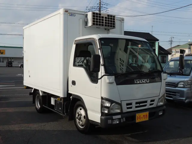 いすゞ エルフ PB-NKR81ANの写真3