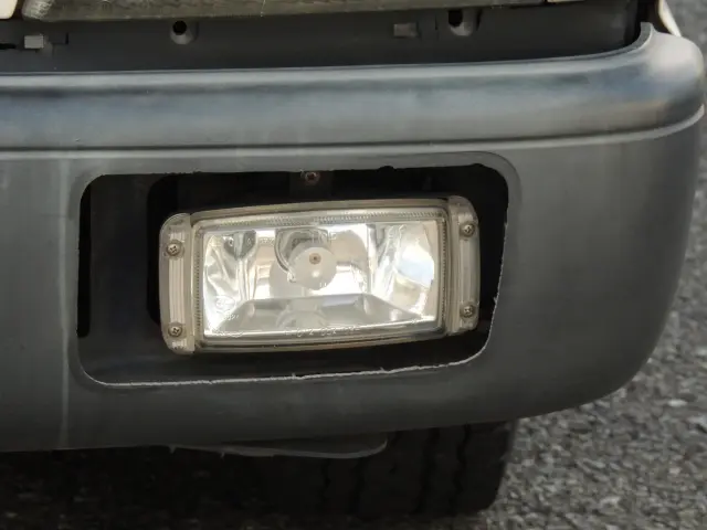 いすゞ エルフ PB-NKR81ANの写真19