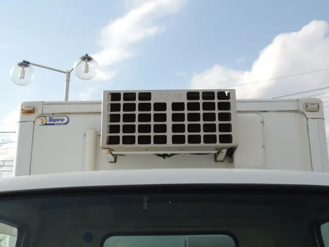 いすゞ エルフ PB-NKR81ANの写真21