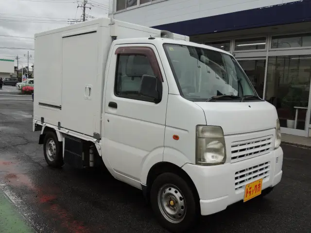スズキ キャリイ EBD-DA63T(2WD)の写真4