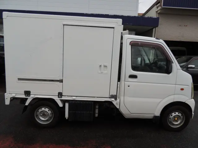 スズキ キャリイ EBD-DA63T(2WD)の写真5