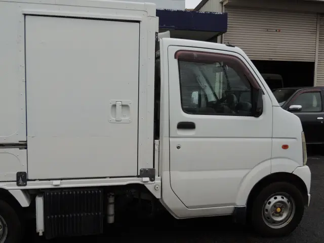 スズキ キャリイ EBD-DA63T(2WD)の写真6