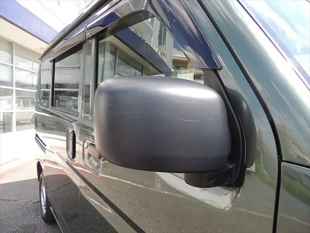 スズキ エブリイ 5BD-DA17V(4WD)の写真2
