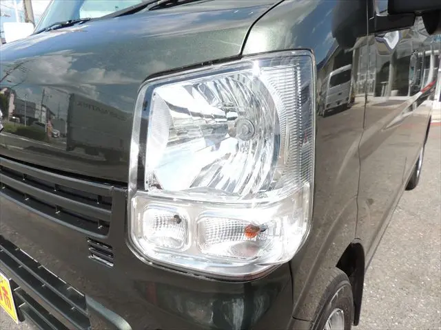 スズキ エブリイ 5BD-DA17V(4WD)の写真6